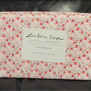 Valentines London Kaye Hearts Twin Sheet Set